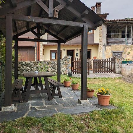 Casa Luisa Biedes, Pilona Villa Infiesto Kültér fotó