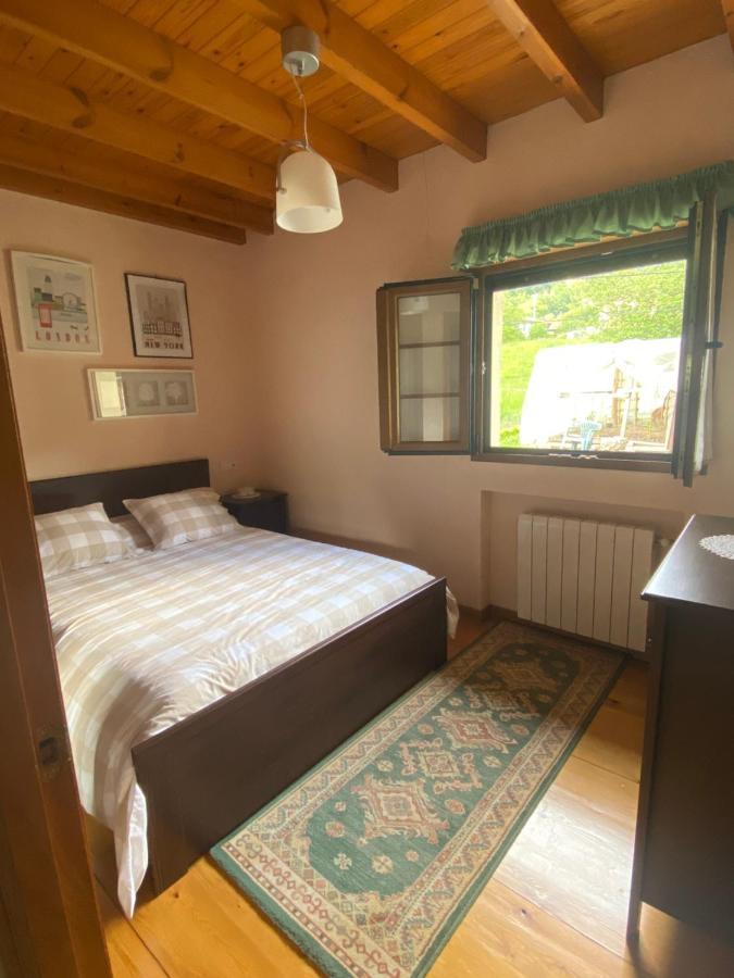 Casa Luisa Biedes, Pilona Villa Infiesto Kültér fotó
