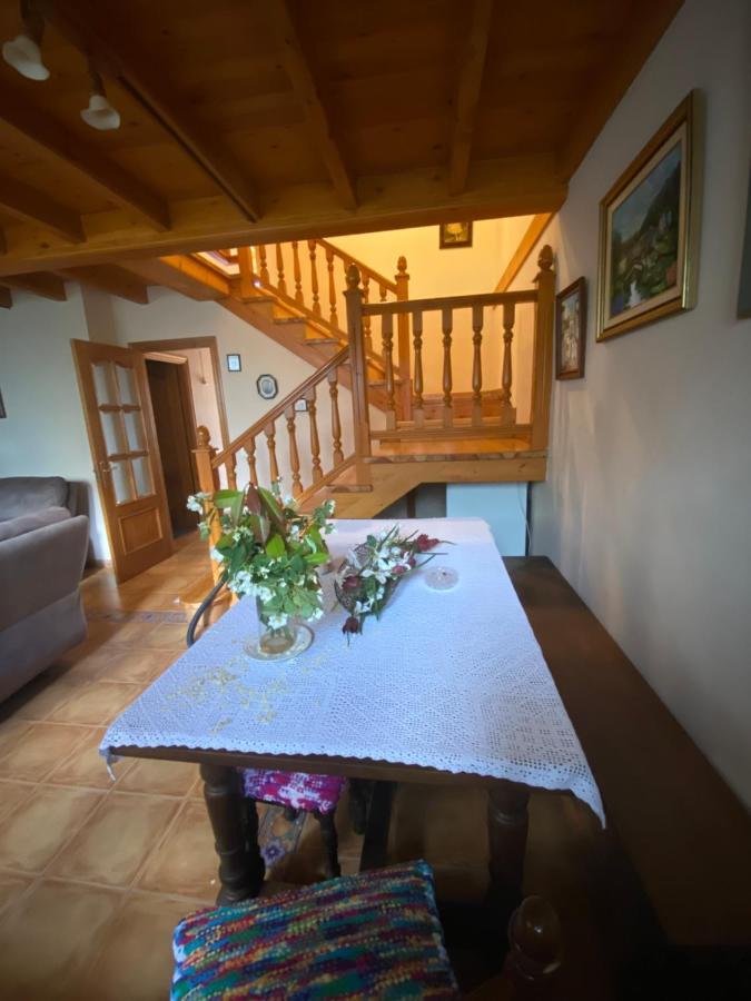 Casa Luisa Biedes, Pilona Villa Infiesto Kültér fotó