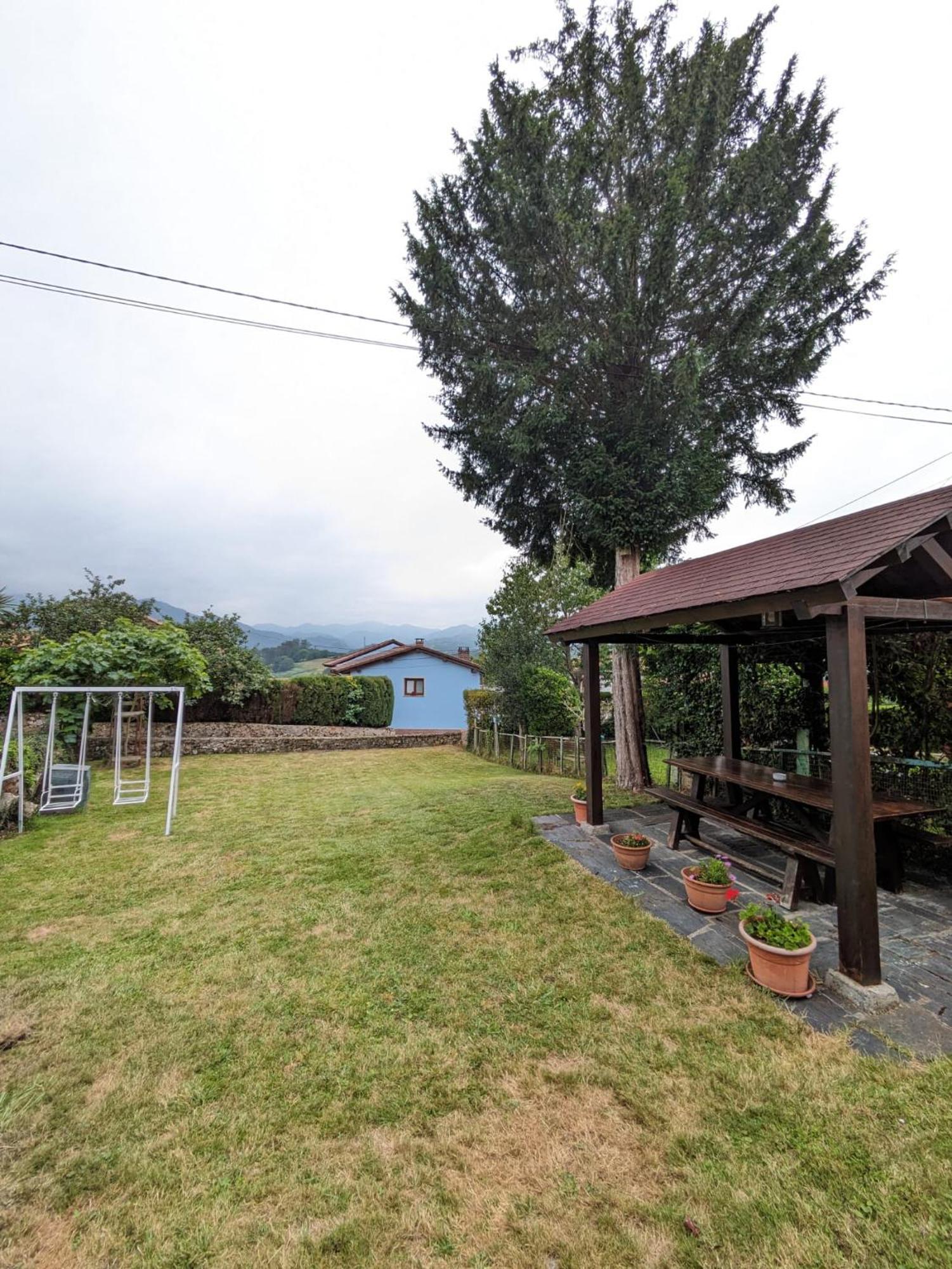 Casa Luisa Biedes, Pilona Villa Infiesto Kültér fotó