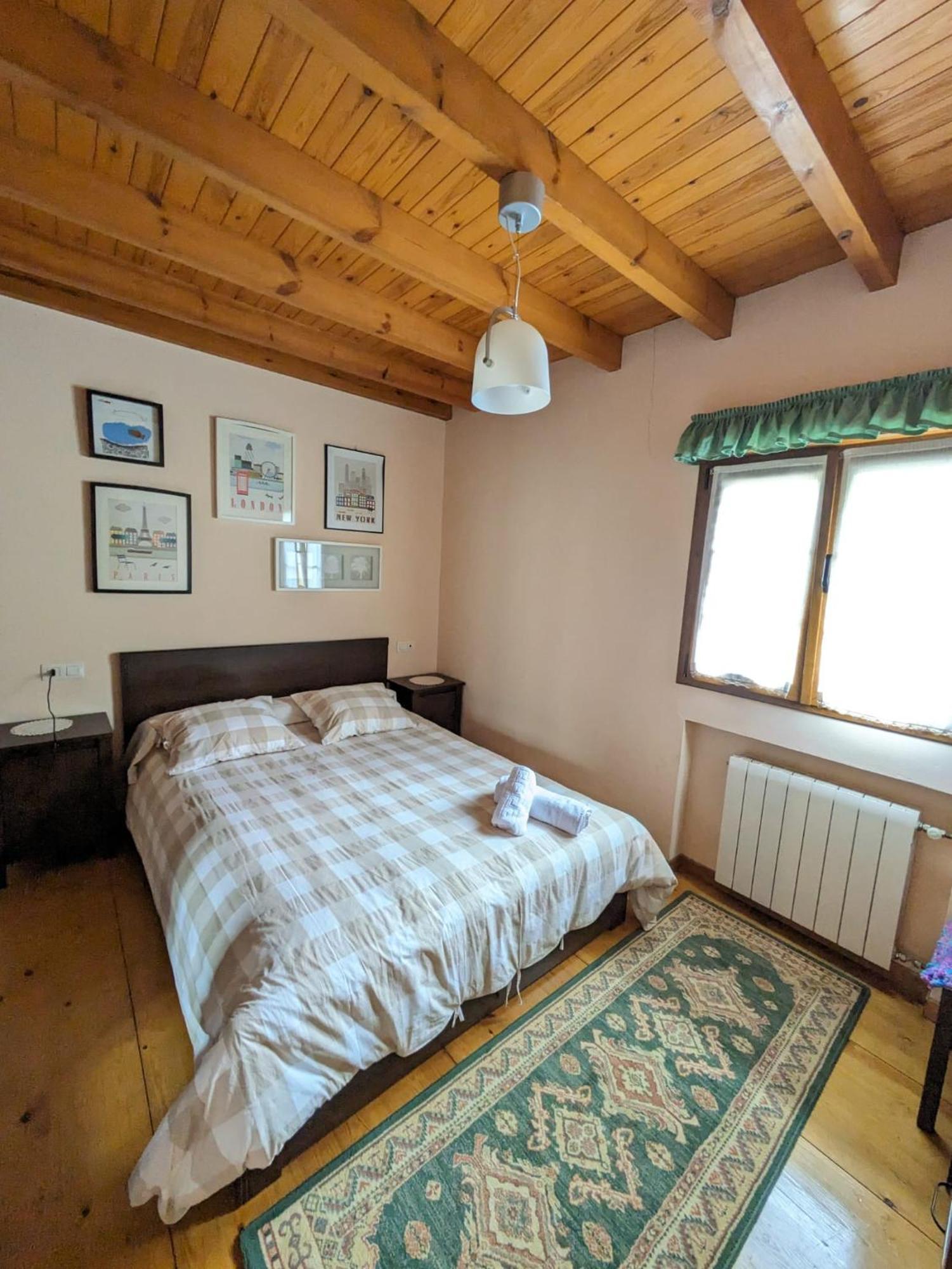 Casa Luisa Biedes, Pilona Villa Infiesto Kültér fotó